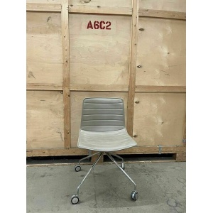 Arper Catifa 46 Studio / Office Chair Beige Leather