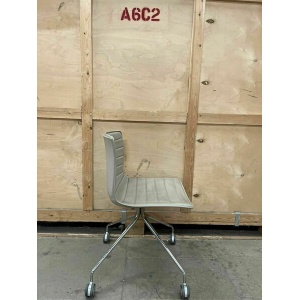 Arper Catifa 46 Studio / Office Chair Beige Leather