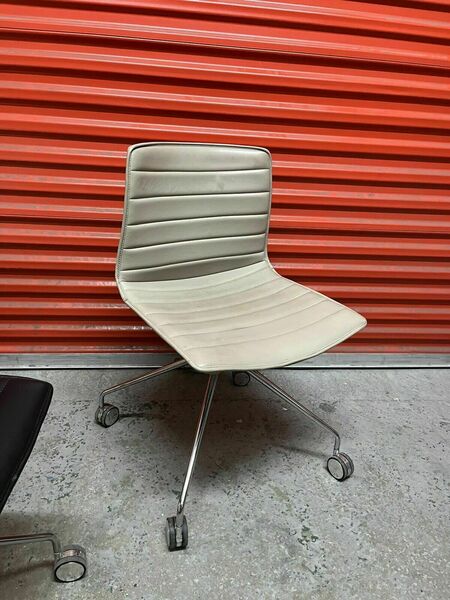 Arper Catifa 46 Studio / Office Chair Beige Leather
