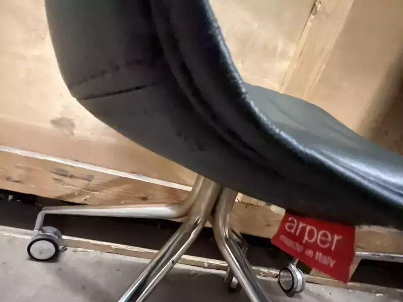 Arper Catifa 46 Studio / Office Chair Dark Green Leather Various Colours Avail