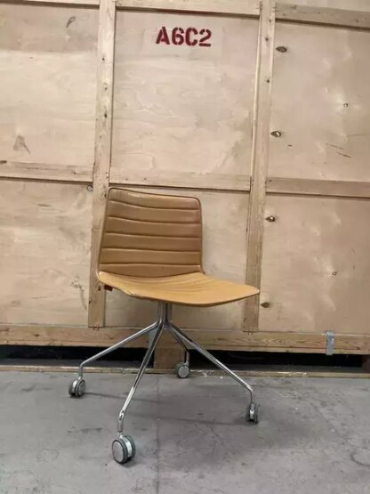 Arper Catifa 46 Studio / Office Chair Tan Leather