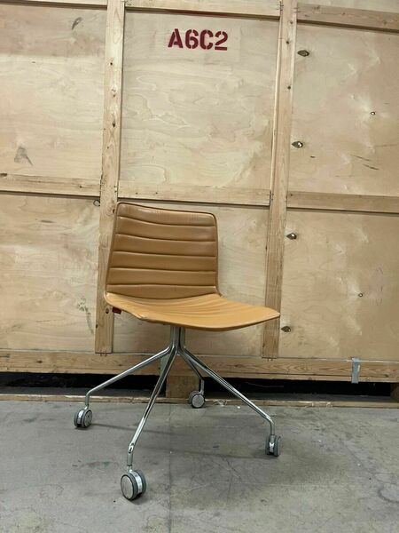 Arper Catifa 46 Studio / Office Chair Tan Leather