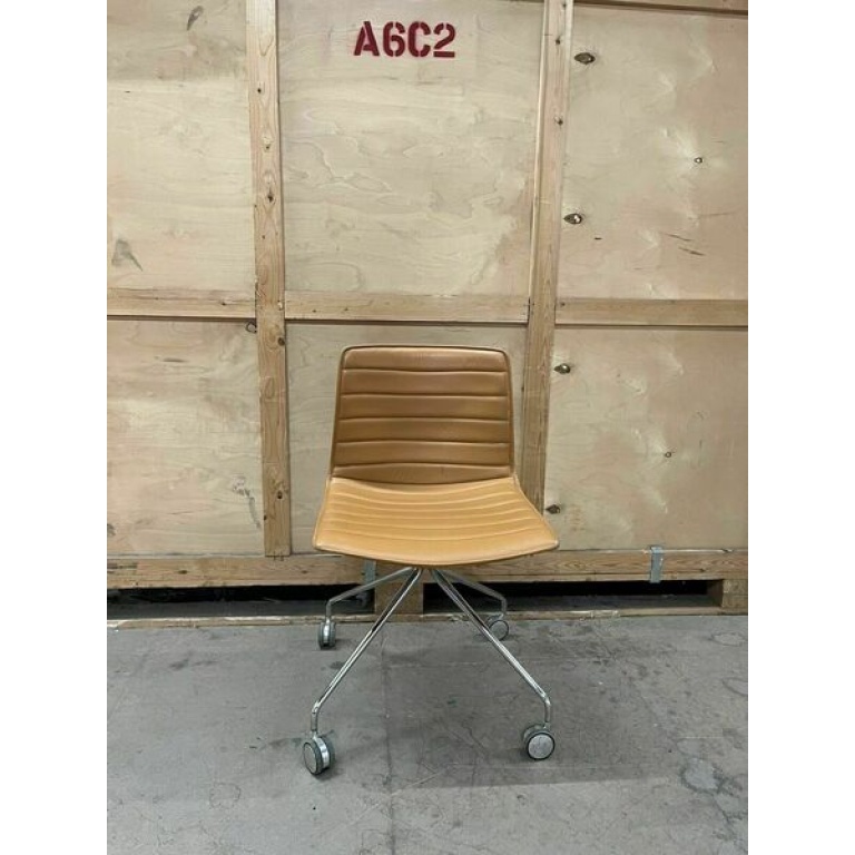 Arper Catifa 46 Studio / Office Chair Tan Leather