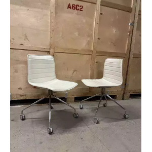 Arper Catifa 46 Studio / Office Chairs Cream Leather