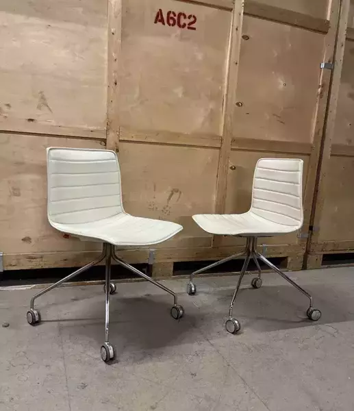 Arper Catifa 46 Studio / Office Chairs Cream Leather