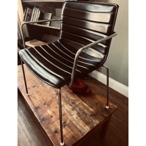Arper Catifa Leather Chairs Black