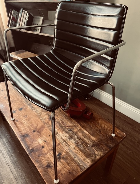 Arper Catifa Leather Chairs Black