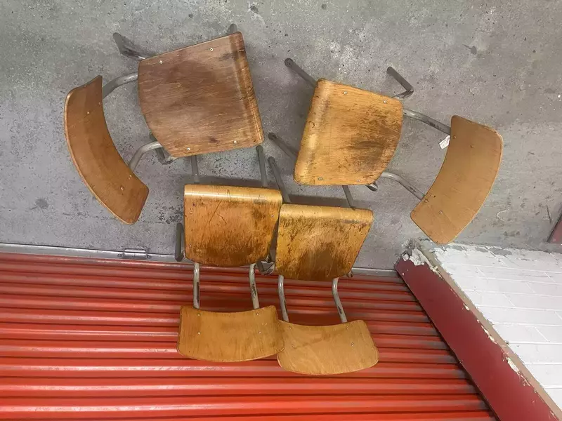 Bauhaus Style Stacking Chair Suit Cafe / Bar / Tv Prop Six Available