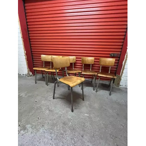 Bauhaus Style Stacking Chair Suit Cafe / Bar / Tv Prop Six Available