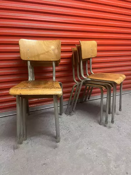Bauhaus Style Stacking Chair Suit Cafe / Bar / Tv Prop Six Available
