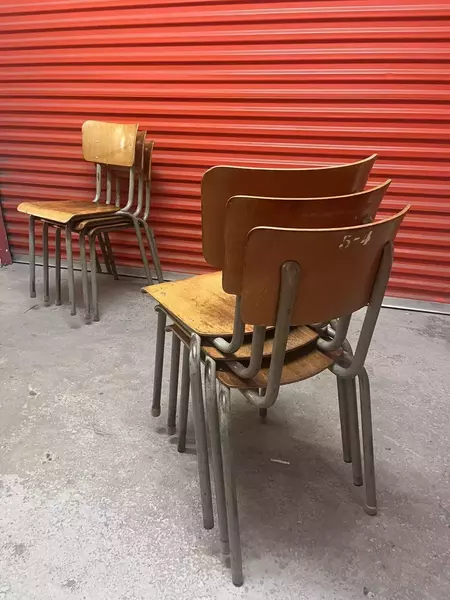 Bauhaus Style Stacking Chair Suit Cafe / Bar / Tv Prop Six Available