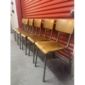 Bauhaus Style Stacking Chair Suit Cafe / Bar / Tv Prop Six Available