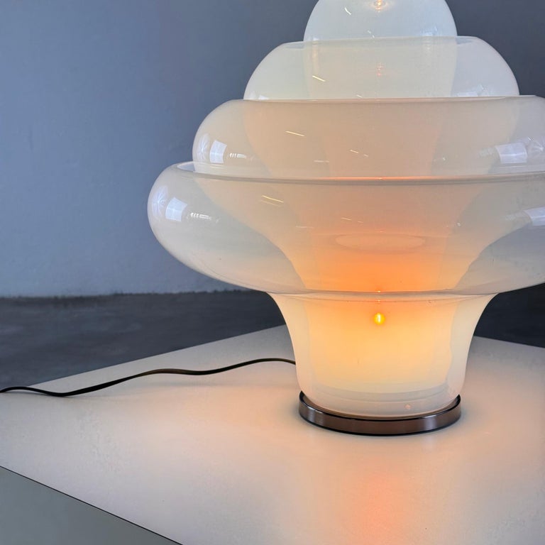 Carlo Nason LT305 'Lotus' Table Lamp for Mazzega, Opalescent Glass, 1960s Design