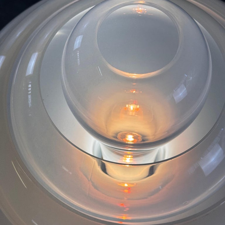 Carlo Nason LT305 'Lotus' Table Lamp for Mazzega, Opalescent Glass, 1960s Design