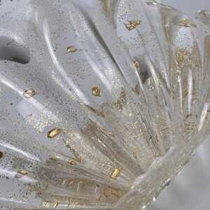Elegant Pair of Murano Glass Catch-Alls in Shell Shape with Gold Detailing, 1970