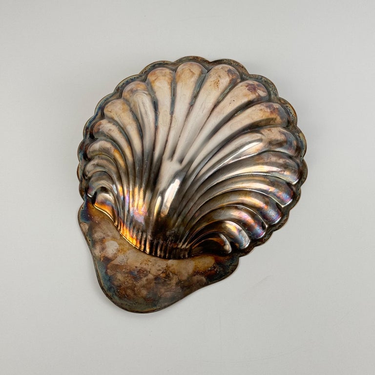 Elegant Silver Plate Shell Centerpiece/Tray by Fleuron-Christofle France, 1950s