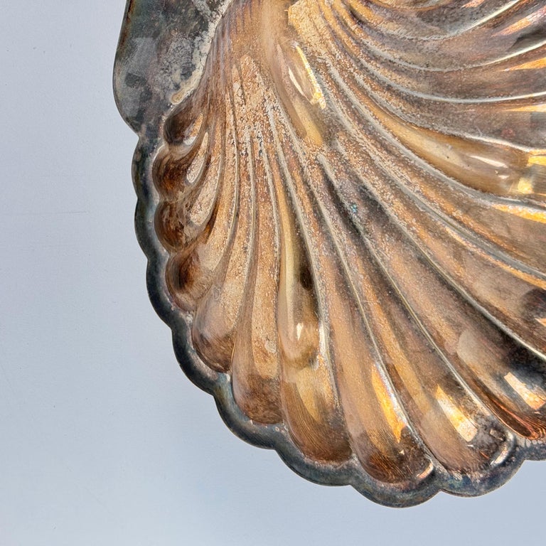 Elegant Silver Plate Shell Centerpiece/Tray by Fleuron-Christofle France, 1950s