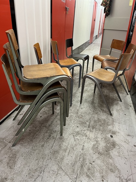 Esavian School Type Chairs Alloy / Ply