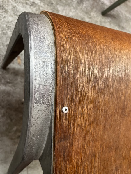 Esavian School Type Chairs Alloy / Ply