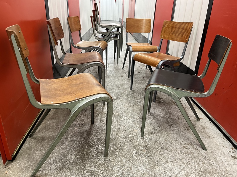 Esavian School Type Chairs Alloy / Ply