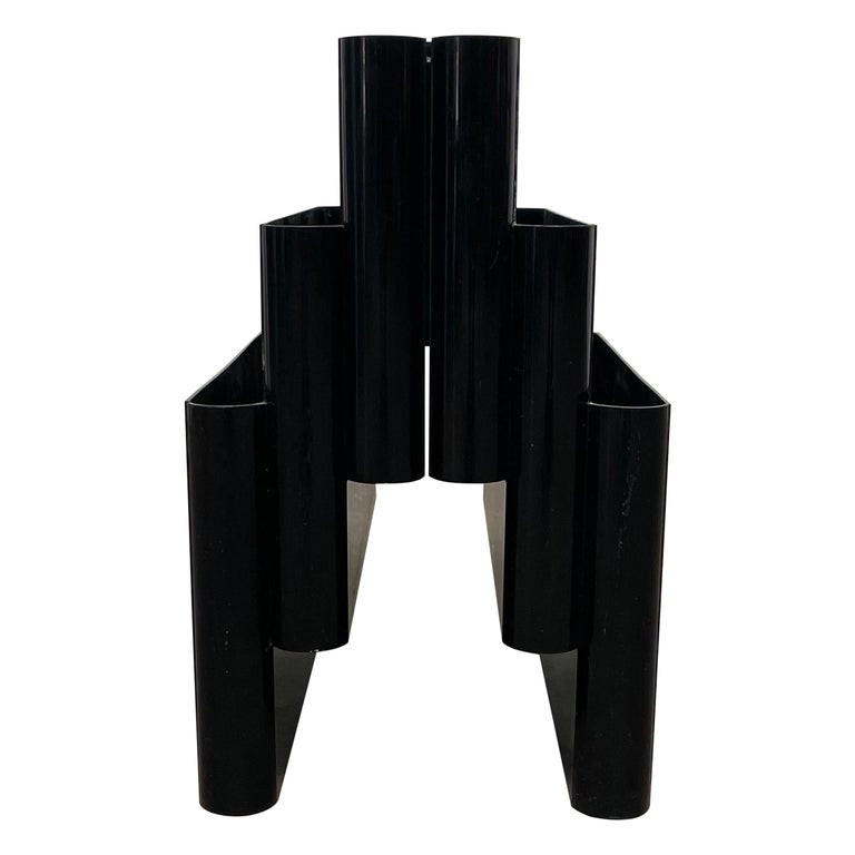 Giotto Stoppino "4675" Magazine Rack in Black by Kartell, 1970s