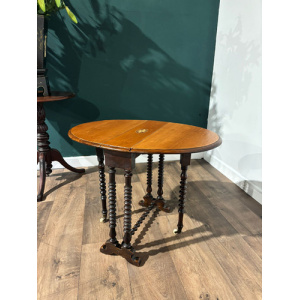 Late 19th Century Small Sutherland Table