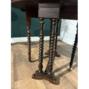 Late 19th Century Small Sutherland Table