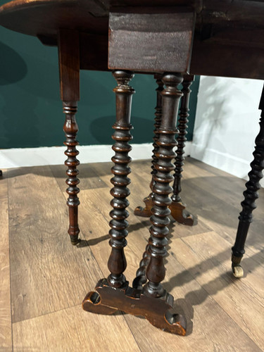 Late 19th Century Small Sutherland Table