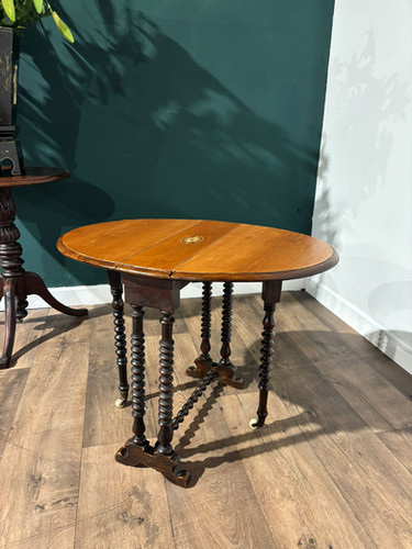 Late 19th Century Small Sutherland Table