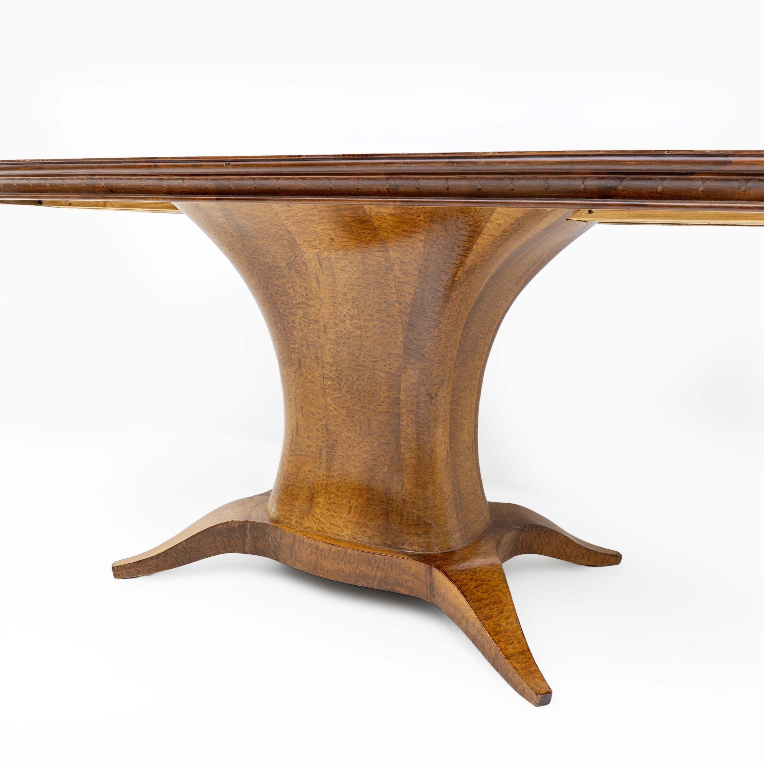 Mid-century Modern Italian Elm Root Oval Dining Table, 1950s