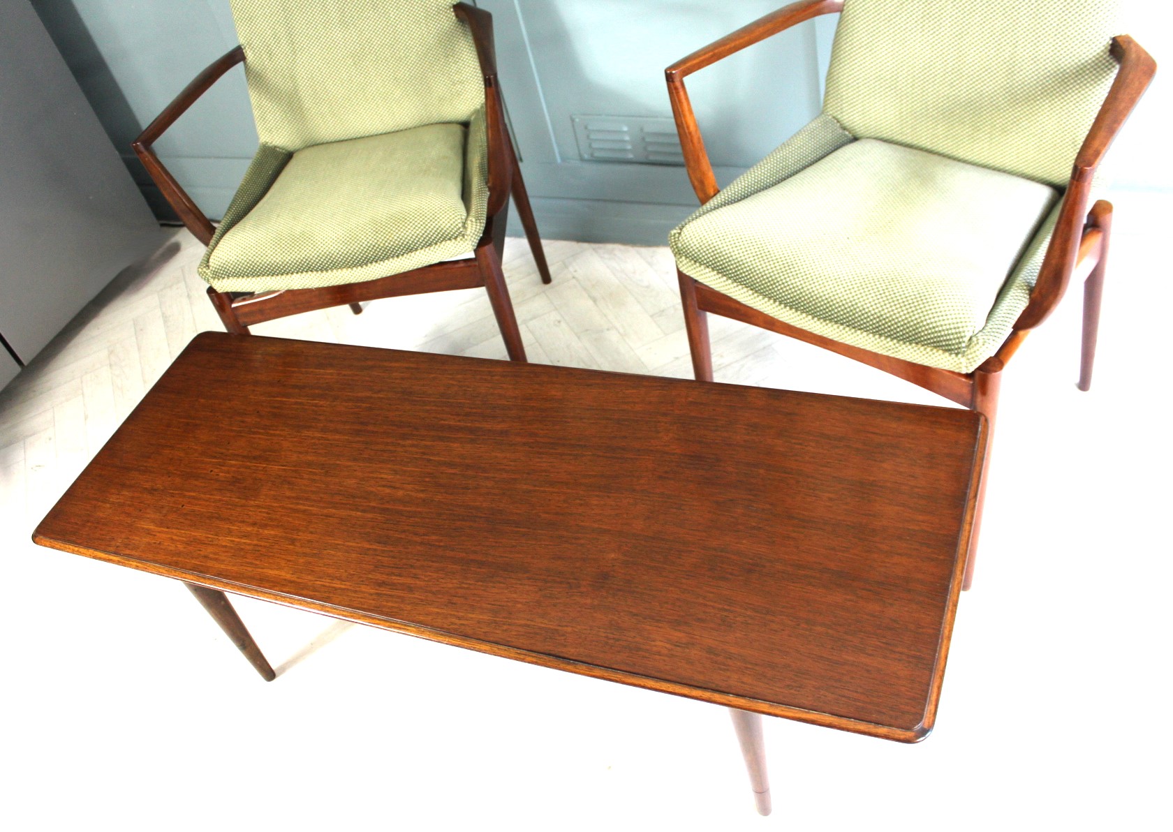 Archie Shine Rosewood Dining Suite