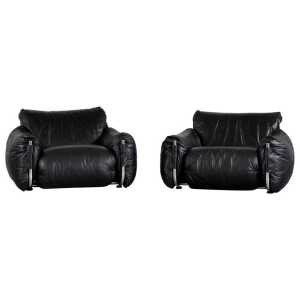 Pair of Mid-Century Armchairs by Giuseppe Munari for Poltrona Munari, 1970s