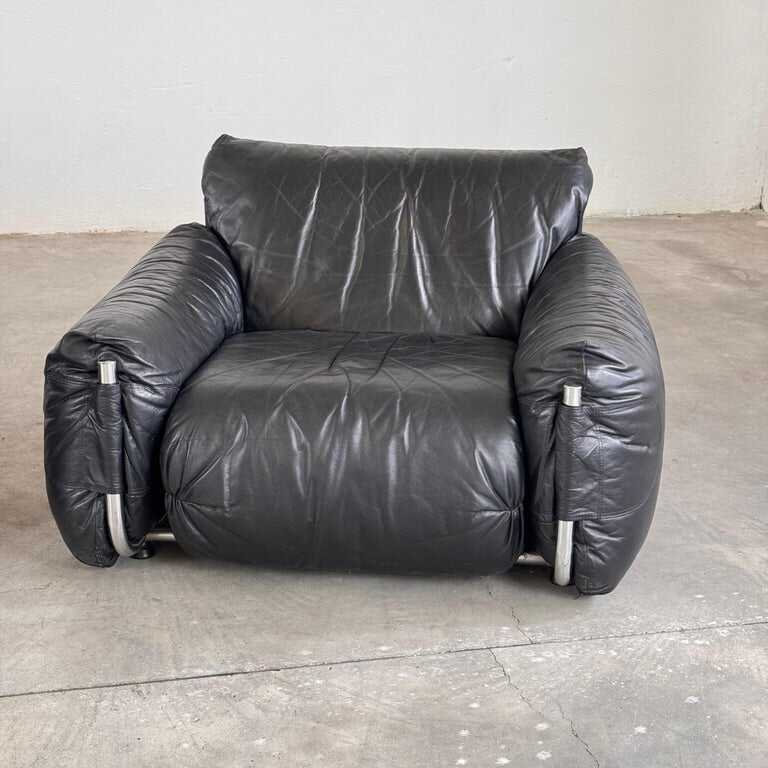 Pair of Mid-Century Armchairs by Giuseppe Munari for Poltrona Munari, 1970s
