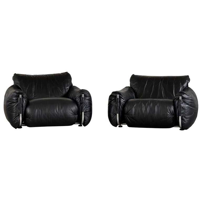 Pair of Mid-Century Armchairs by Giuseppe Munari for Poltrona Munari, 1970s