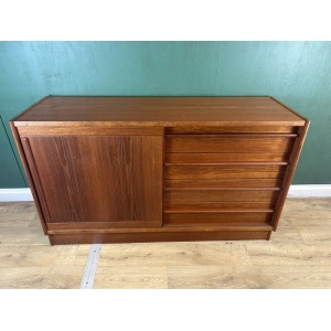 Retro Vintage Mid Century Danish 🇩🇰 Teak Sideboard-Courier
