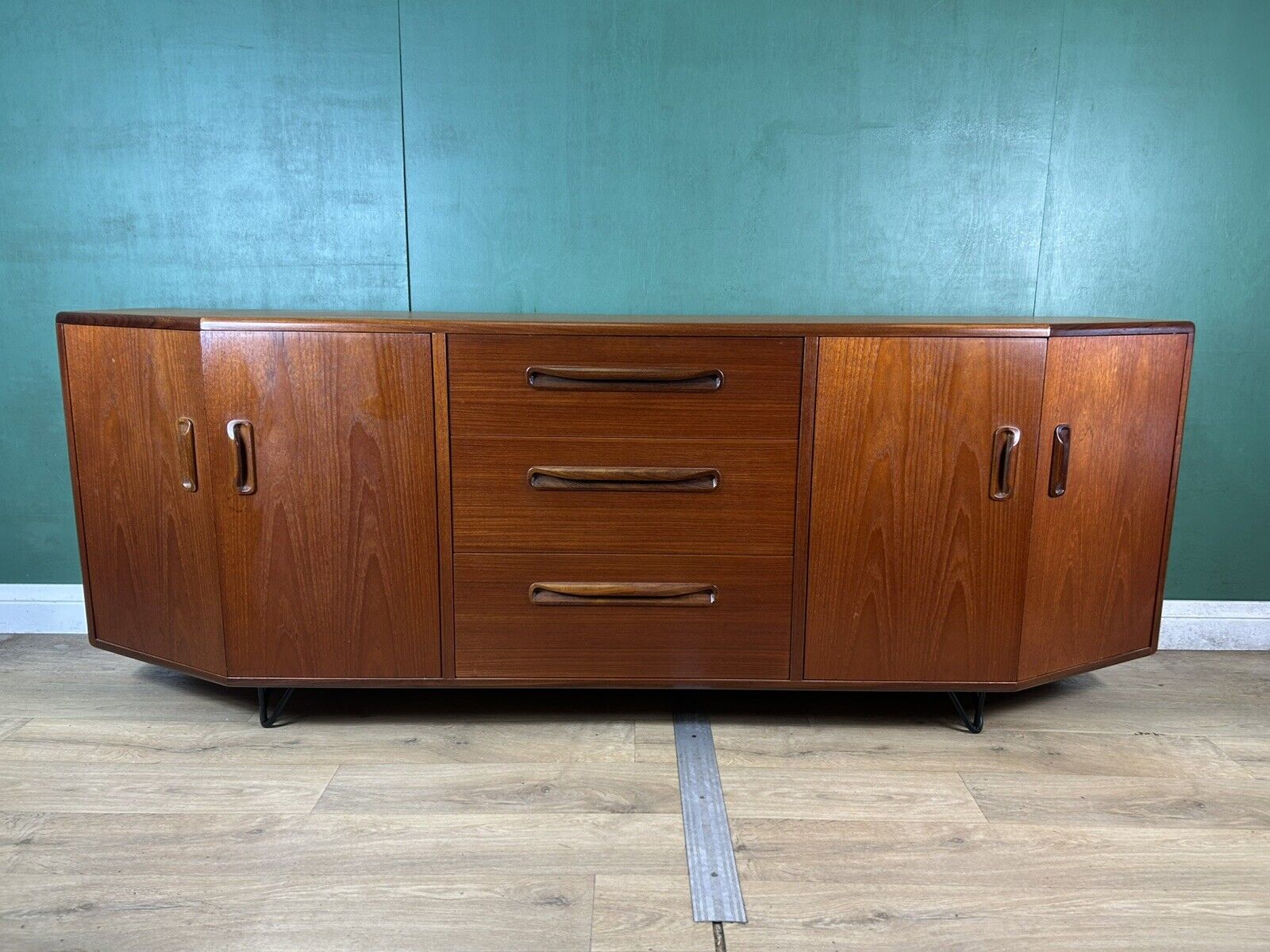 Retro Vintage Mid Century Teak Curve G Plan Sideboard-Courier