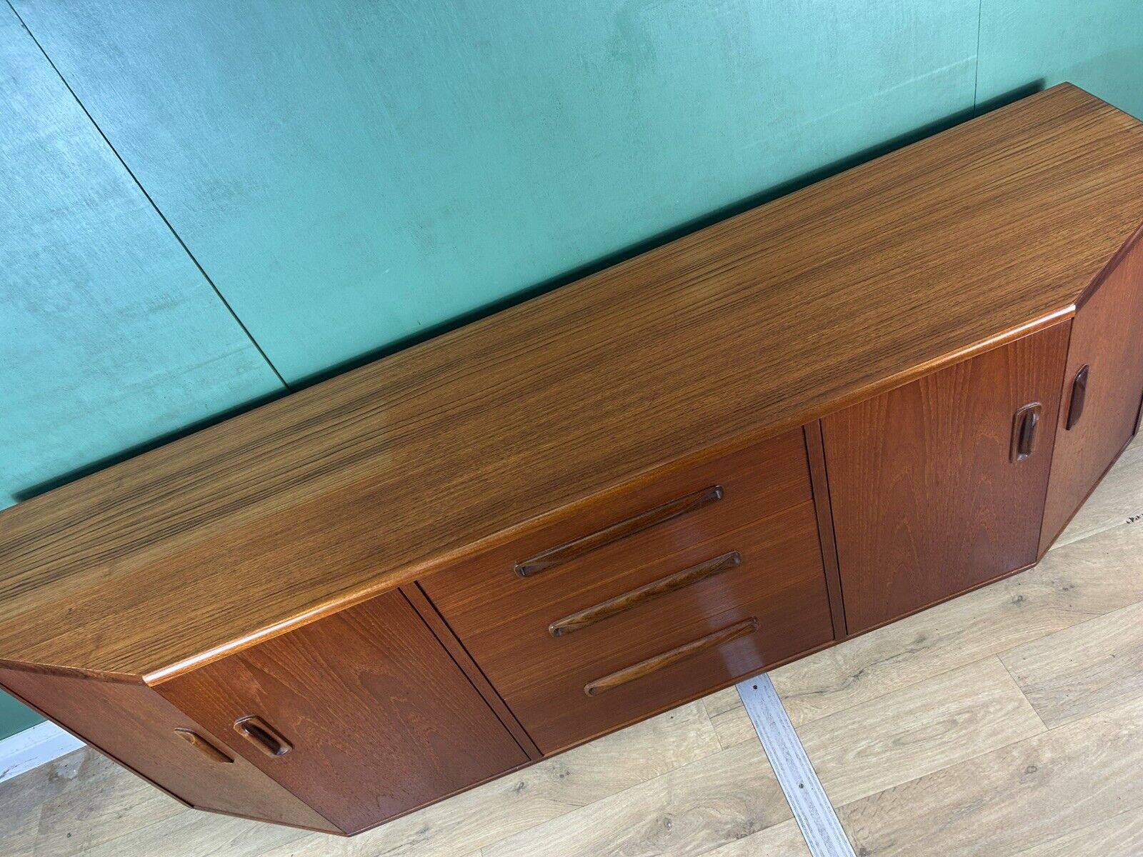 Retro Vintage Mid Century Teak Curve G Plan Sideboard-Courier
