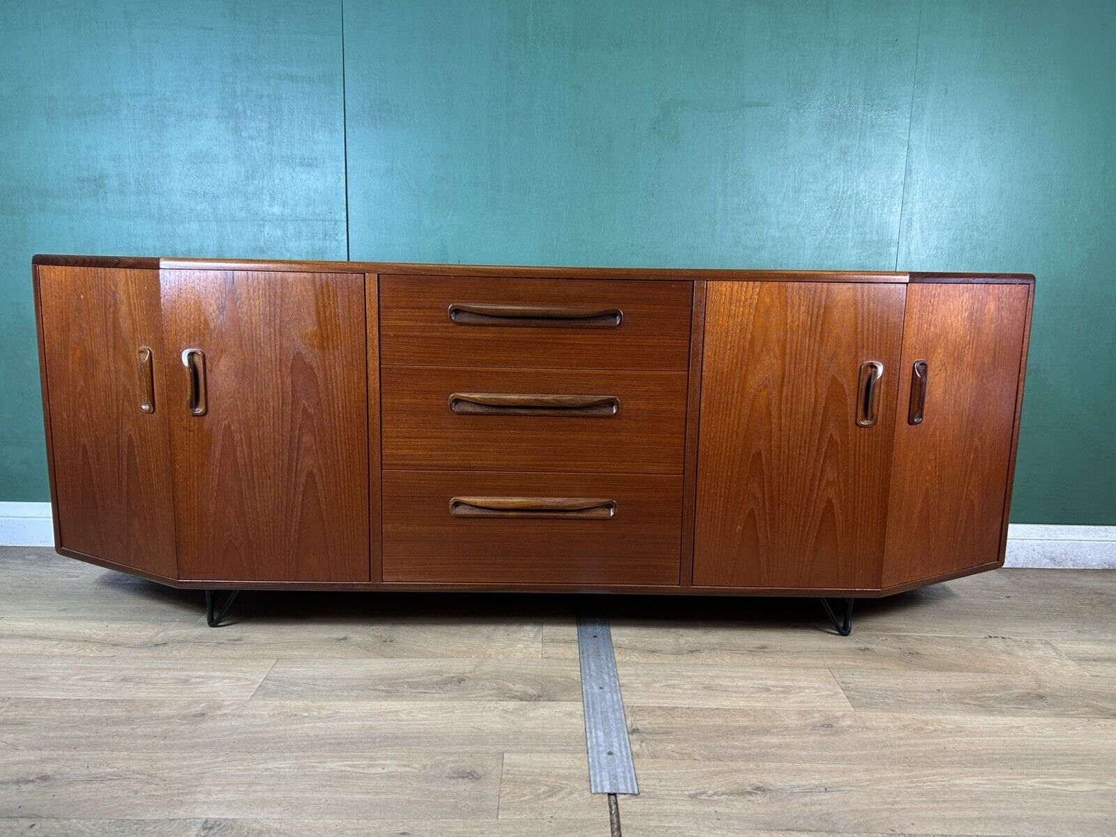 Retro Vintage Mid Century Teak Curve G Plan Sideboard-Courier