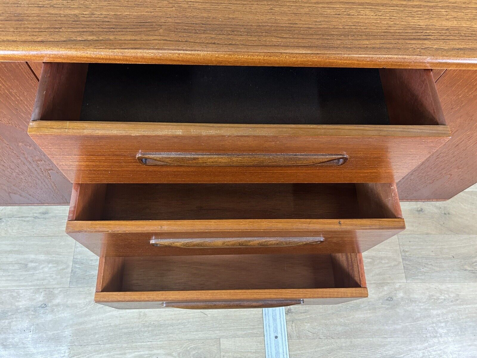 Retro Vintage Mid Century Teak Curve G Plan Sideboard-Courier