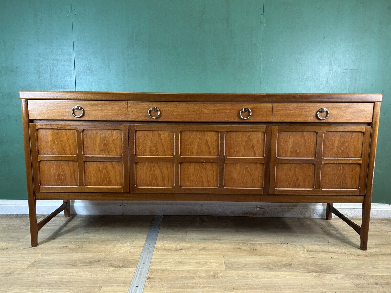 Retro Vintage Mid Century Teak Sideboard By Nathan Furniture-Courier