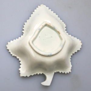 Good antique Georgian Pearlware pottery B&W Pickle Dish by John Rogers C.1810