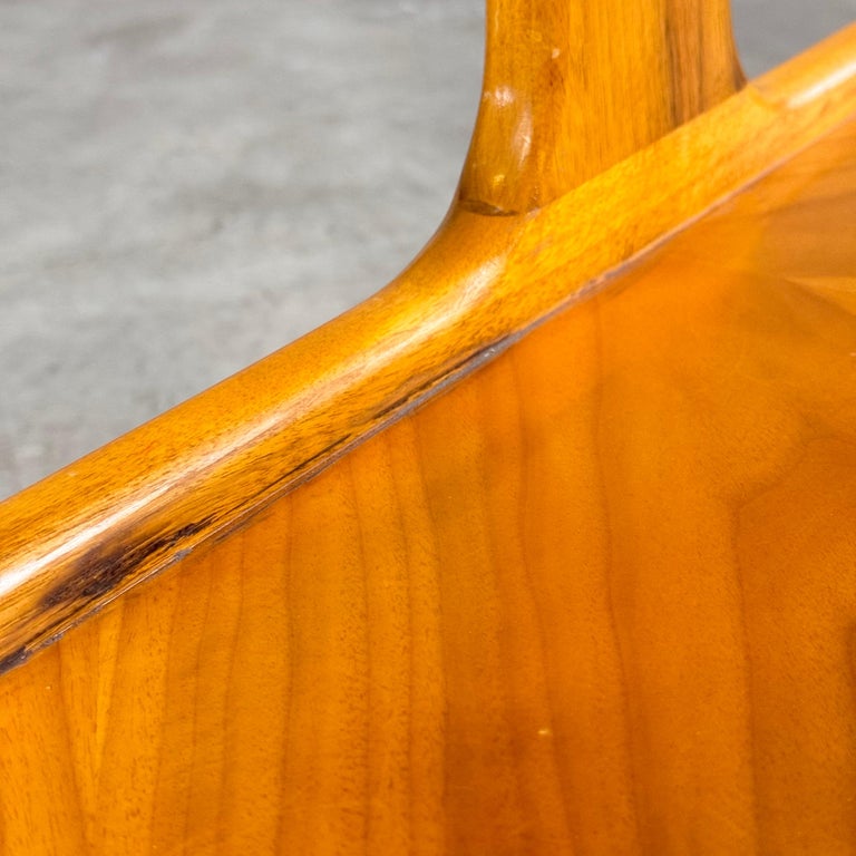 Sculptural Walnut Coffee Table by Gio Ponti for Domus Nova, Italy, 1950s