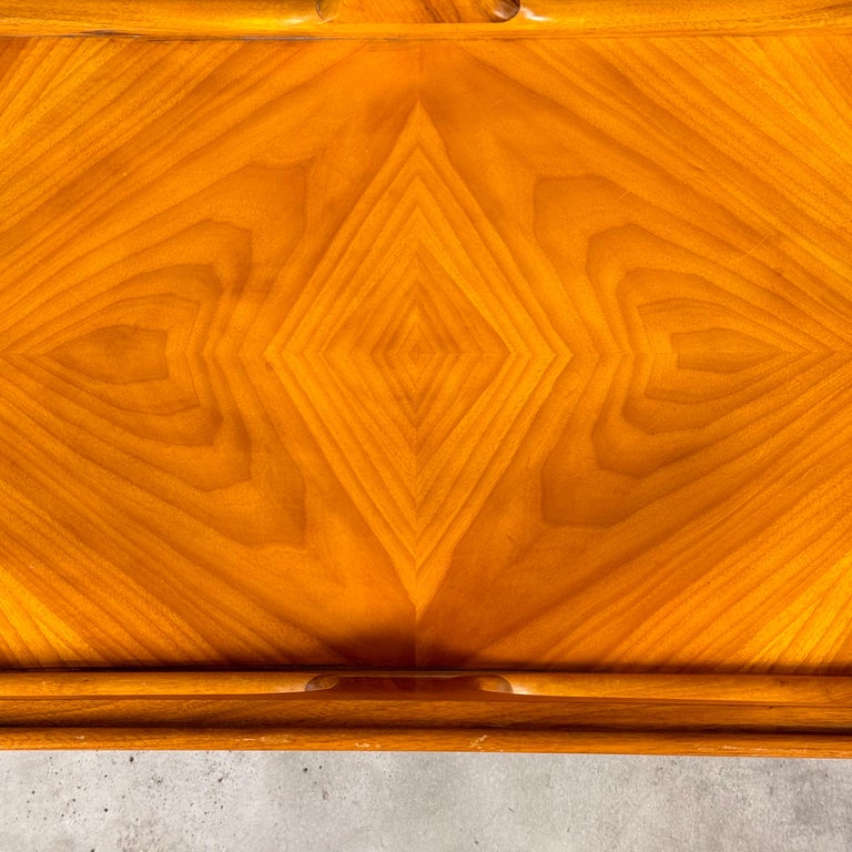 Sculptural Walnut Coffee Table by Gio Ponti for Domus Nova, Italy, 1950s