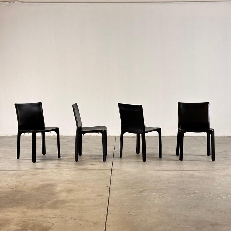 Set of Four CAB 412 Chairs by Mario Bellini for Cassina in Black Leather, 1970s