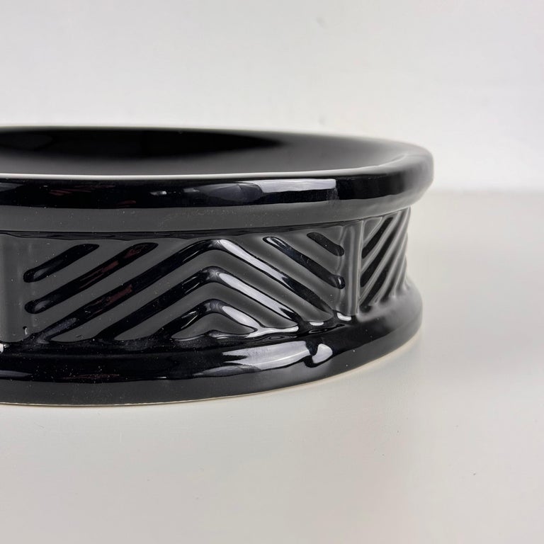 Sophisticated Ceramic Catchall/Centrepiece by Tommaso Barbi, Rome, 1970s