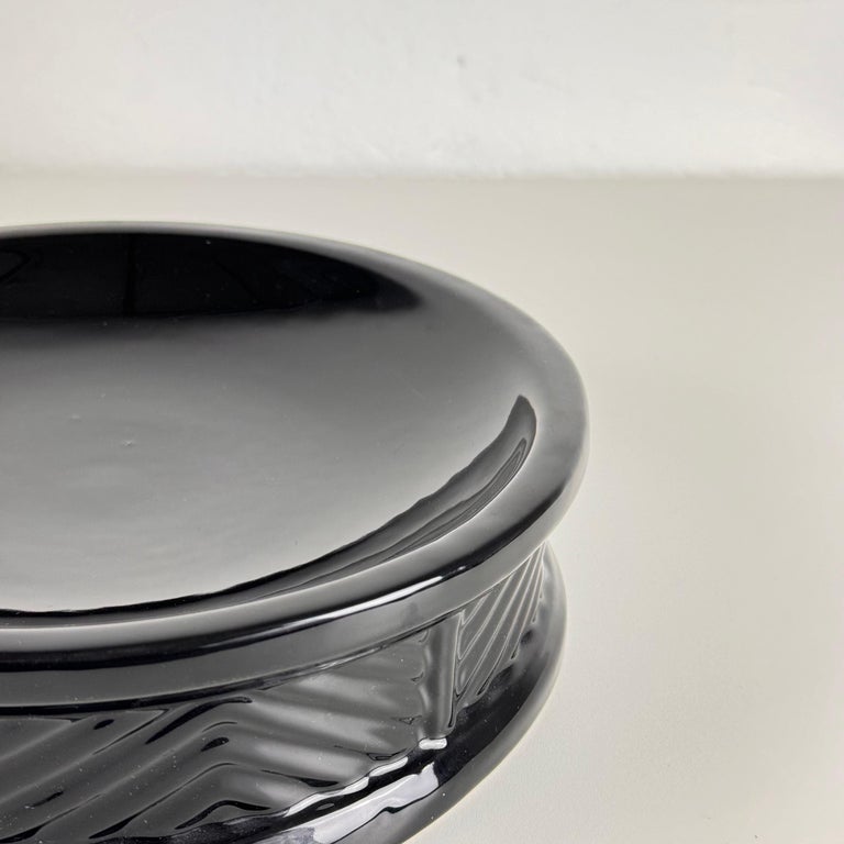 Sophisticated Ceramic Catchall/Centrepiece by Tommaso Barbi, Rome, 1970s