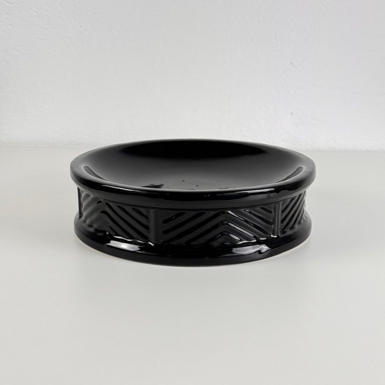 Sophisticated Ceramic Catchall/Centrepiece by Tommaso Barbi, Rome, 1970s