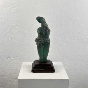 Very Rare Archimede Seguso Etched Murano Glass Woman's Sculpture, 1930s