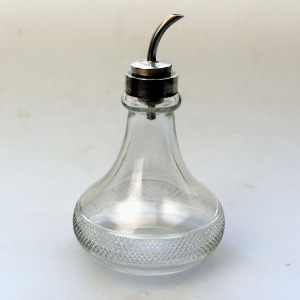 A very good antique English solid silver & cut glass Cruet Drizzle Bottle C.1932