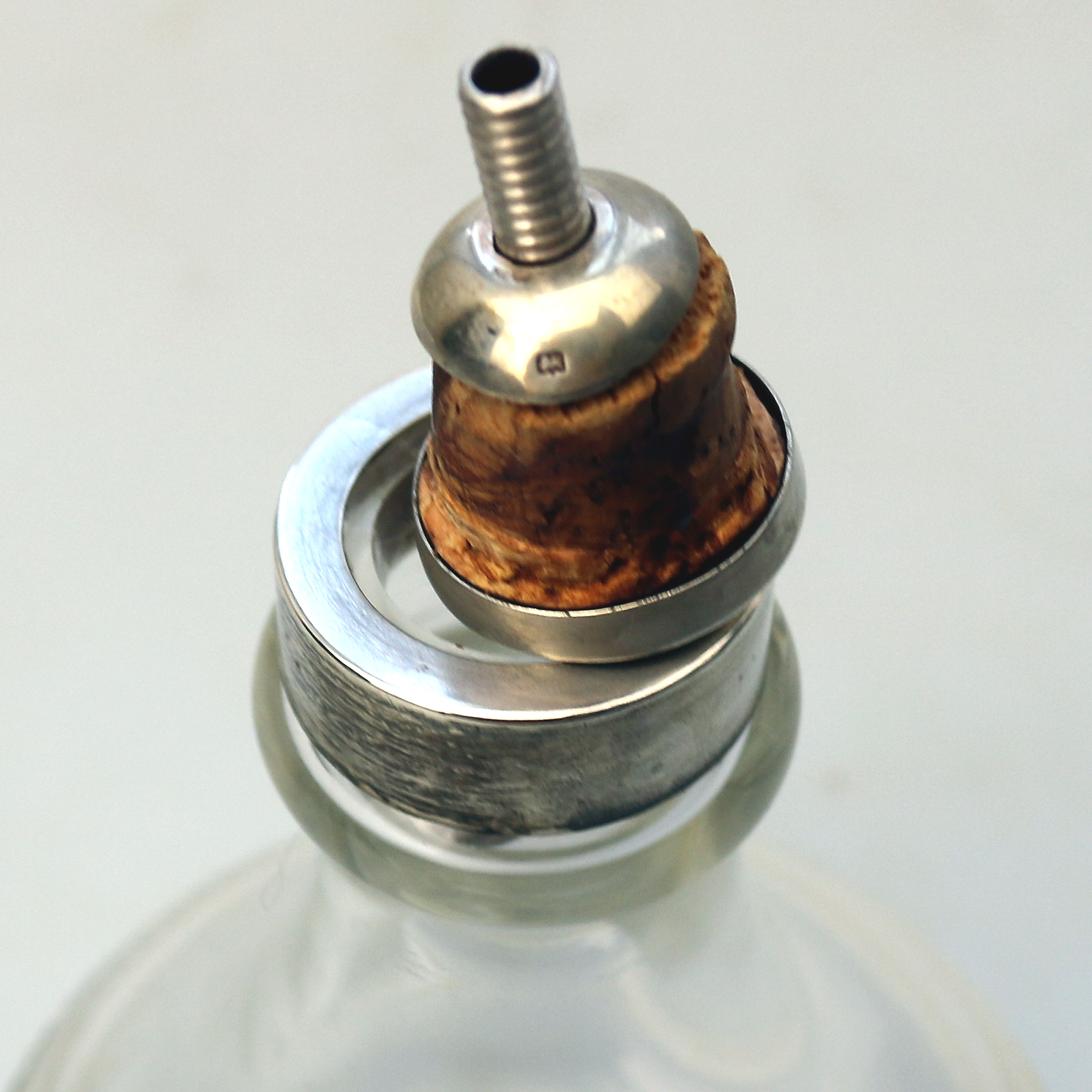 A very good antique English solid silver & cut glass Cruet Drizzle Bottle C.1932